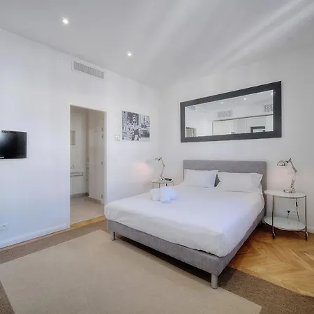 Ref 909 - Back Croisette - For Rent Apartment Cannes