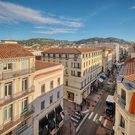 Ref 909 - Back Croisette - For Rent Apartment Cannes