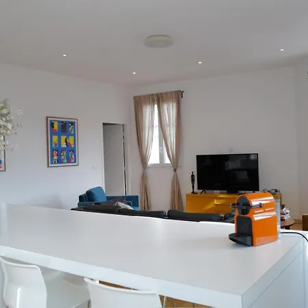 Ref 909 - Back Croisette - For Rent * 칸느